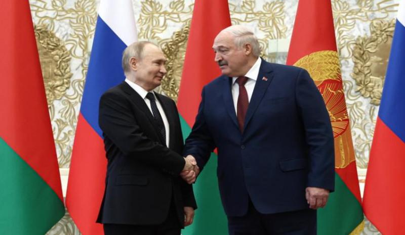Лукашенко рассказал, что 14 мая общался с Путиным