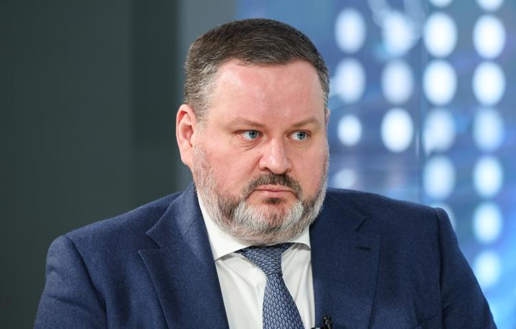 Котяков заявил о намерении ознакомиться с идеей о непрерывных выходных с 1 по 9 мая