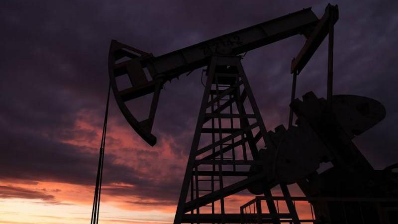 Стоимость нефти Brent впервые с 7 мая опустилась ниже $61