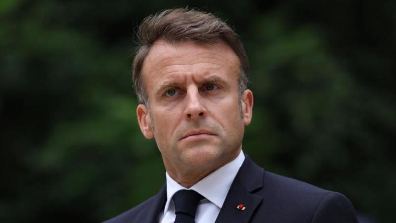 Макрон намерен увеличить штраф за употребление наркотиков до €500