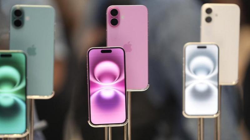 Blink: 50% молодежи в России использует смартфоны от Apple