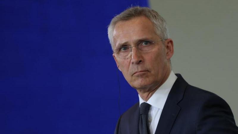 Столтенберг отметил важность диалога с Россией для урегулирования на Украине