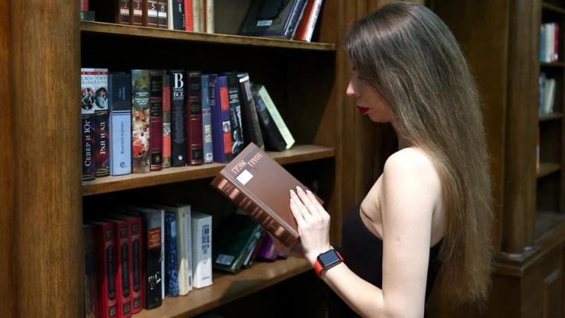 ВЦИОМ: почти 70% граждан России любят читать книги