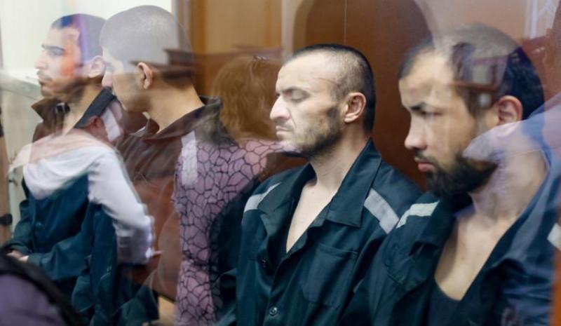 Четверым фигурантам по делу о теракте в "Крокусе" продлили арест