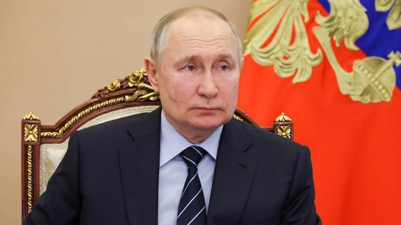 Президент назвал образование основой успеха развития России