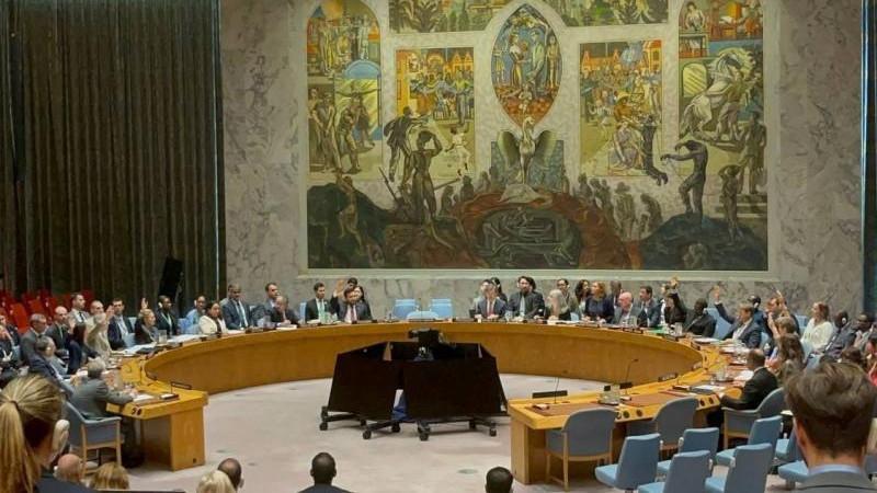 СБ ООН отклонил резолюцию о невозобновлении санкционного режима в отношении Ирана