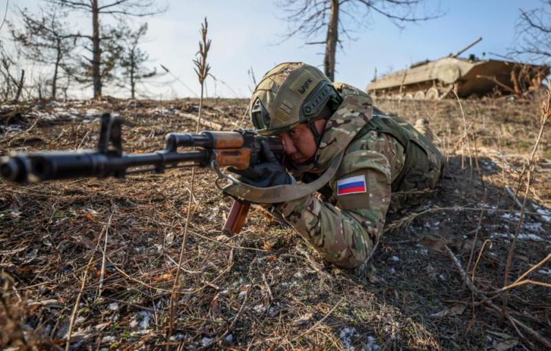 Суточные потери ВСУ на курском направлении составили более 160 военных