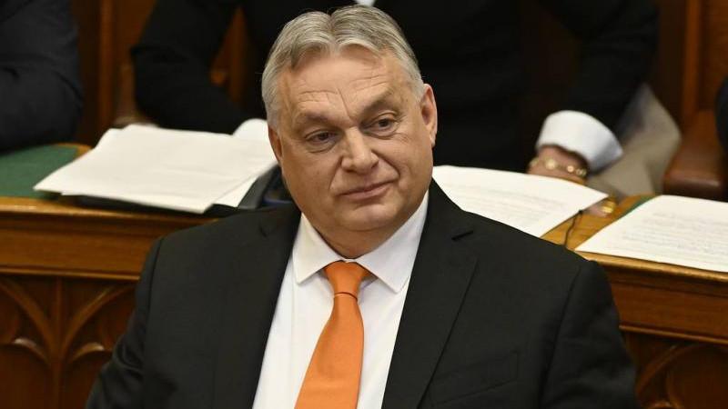 Орбан назвал мошенничеством план ЕС по отказу от нефти и газа из РФ