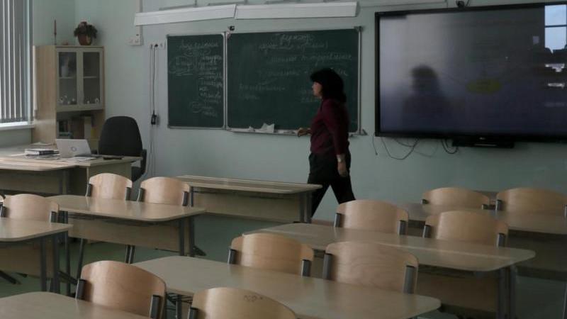 В ЛДПР предложили включить в школьную программу предмет "Финансовая грамотность"