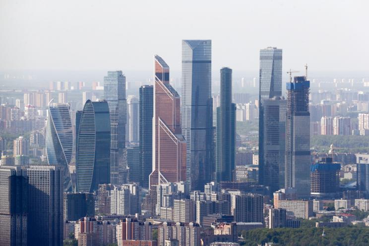 Российский рынок акций на открытии основной торговой сессии демонстрирует рост