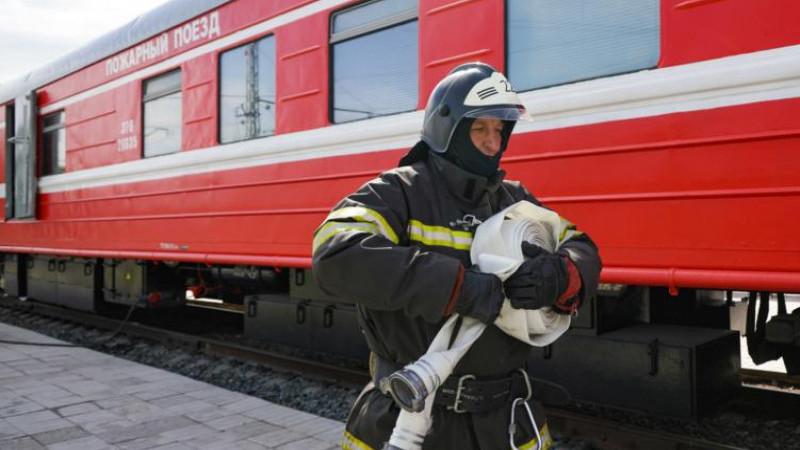 После ЧП на станции Каменоломни с задержками идут свыше 50 поездов