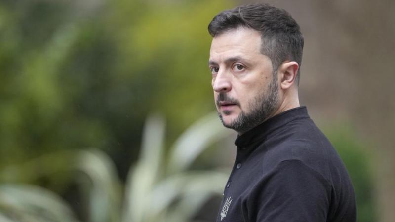 Зеленский отказался отправлять Ермака в отставку