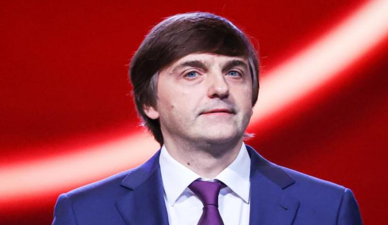Кравцов заявил, что школьная оценка за поведение должна быть гармоничной мерой