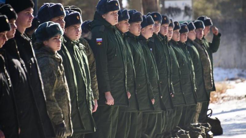 В России срок военной службы по призыву остается прежним