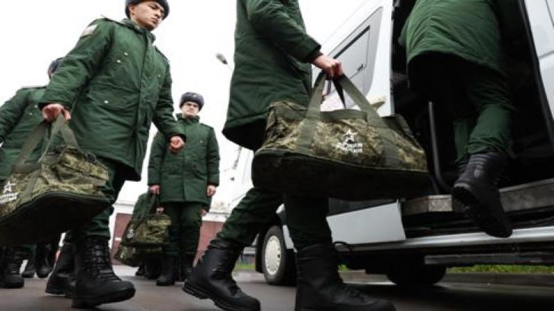 Призывники будут проходить военную службу только на территории РФ