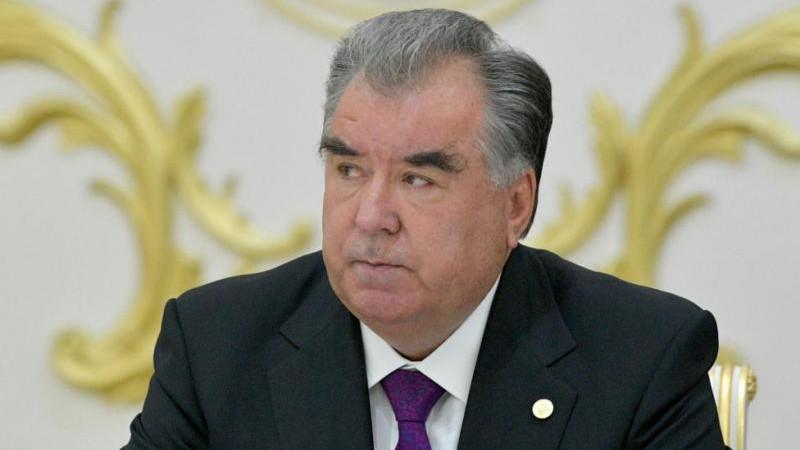 Рахмон отметил, что злоупотребление ИИ усиливает опасность терроризма