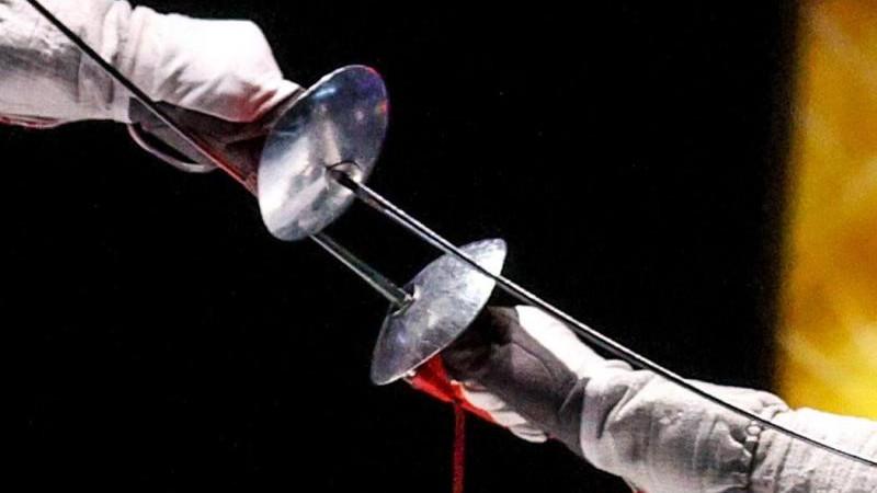 Российские юниоры допущены до соревнований по фехтованию с флагом и гимном