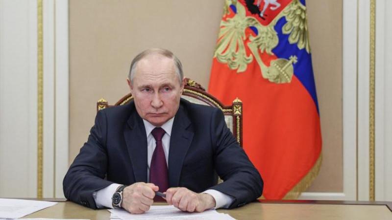 Путин поддержал введение бесплатного второго среднего образования для участников СВО