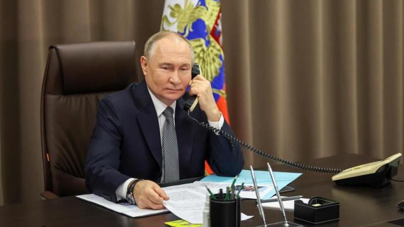 Путин провел телефонный разговор с Алиевым