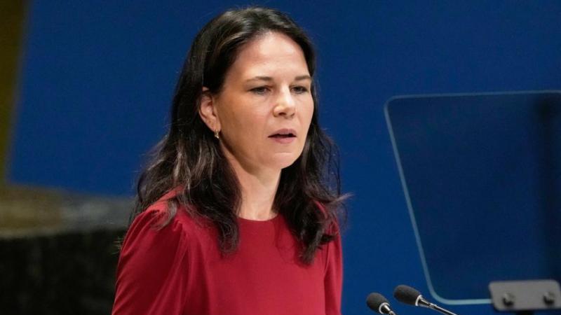 Бербок заявила о необходимости требовать объяснения причин вето в ООН