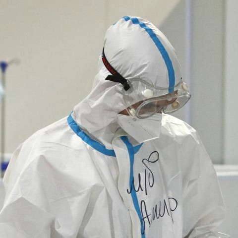 В России заболеваемость COVID-19 за неделю уменьшилась на 10,2%