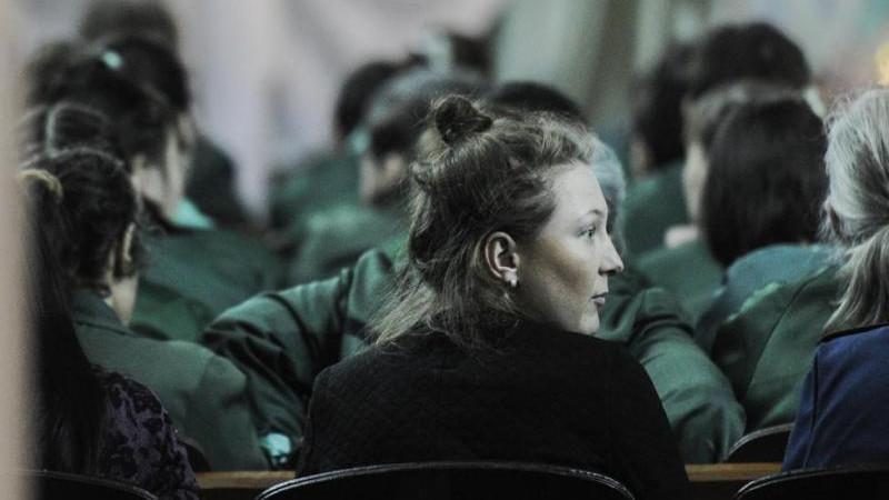 ЛДПР призвала объявить амнистию по случаю Дня матери