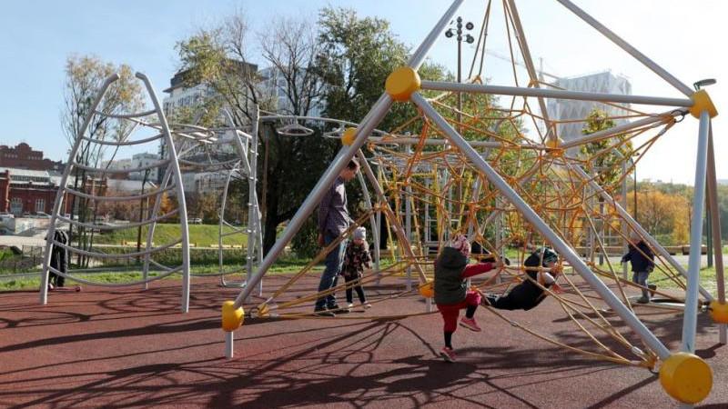 ЛДПР предлагает ввести "родительскую зарплату" для безработных с детьми