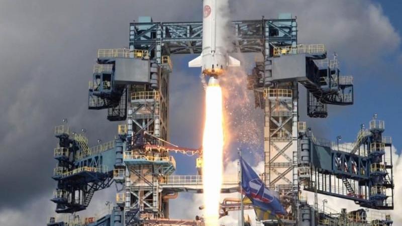 Космические войска выполнили успешный пуск ракеты "Ангара-1.2"