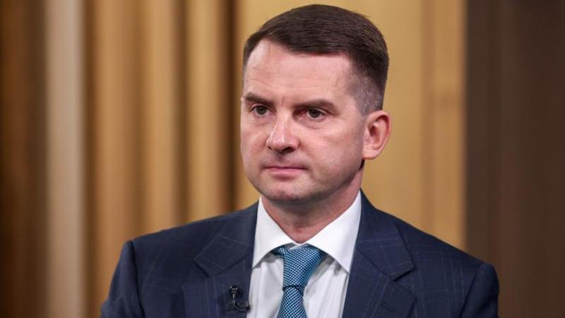 Нилов выступил против введения в России шестидневной рабочей недели