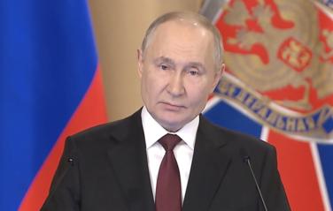 Путин: РФ нужно не скрывать инновации под грифом "секретно", а быстрее внедрять