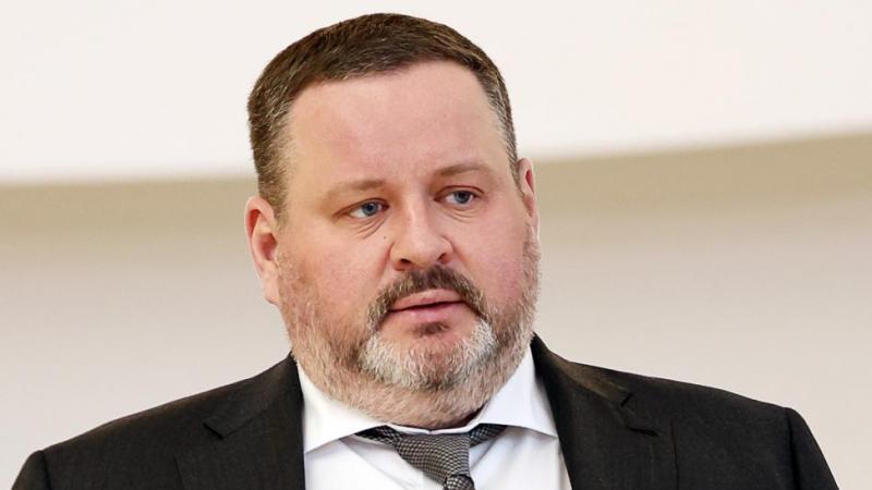 Котяков прокомментировал инициативу о включении в стаж отпуска по уходу за детьми