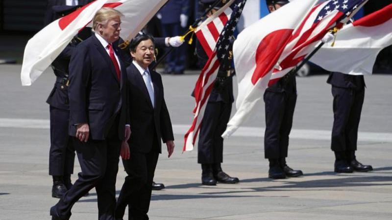 Трамп встретился с императором Японии Нарухито