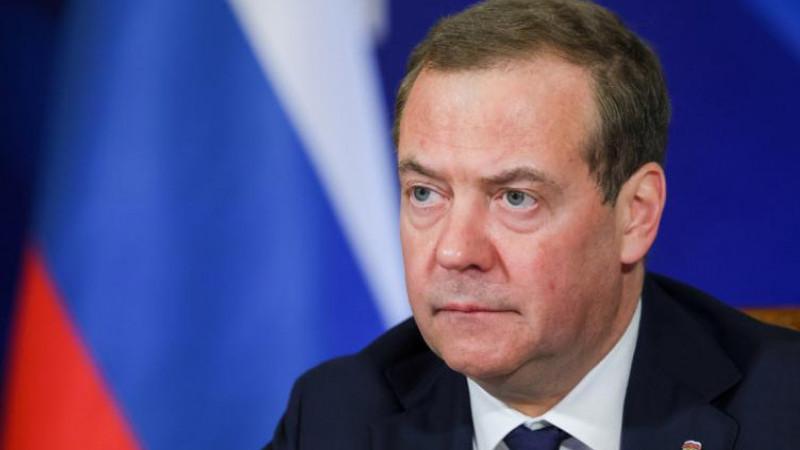 Медведев отметил, что не Грэму и не Трампу определять время для переговоров