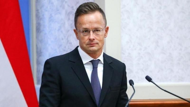 Сийярто: конфликт между Украиной и Россией не представляет угрозы для ЕС и НАТО