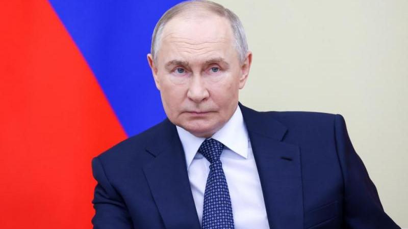 Журнал Compact намерен выпустить вторую партию монет с изображением Путина