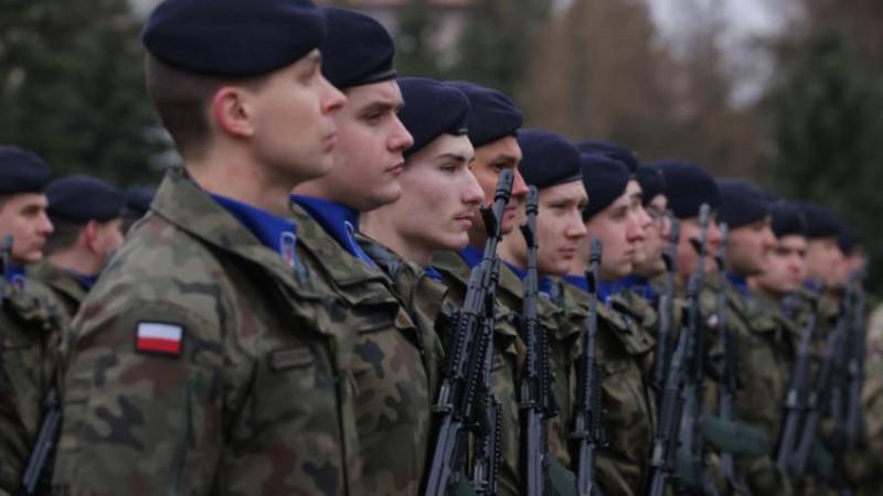 Польша при Туске не будет отправлять войска на Украину