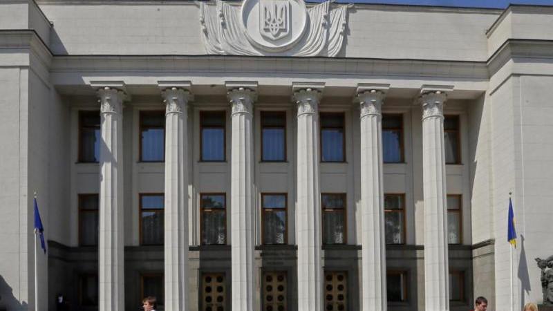 На Украине женщин-медиков будут автоматически ставить на воинский учет