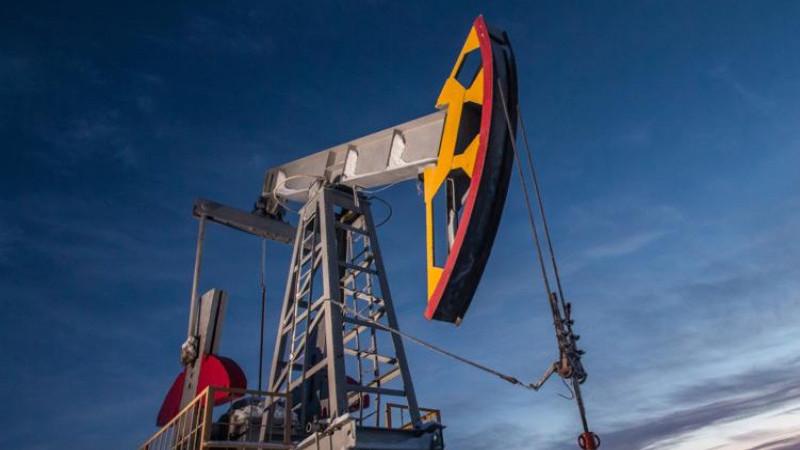 Цена нефти Brent впервые с 22 сентября опустилась ниже $66 за баррель