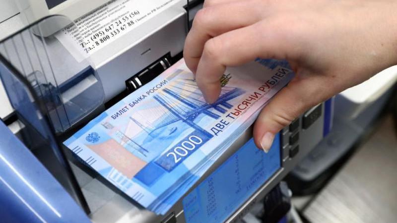 "Авито": получить 13-ю зарплату рассчитывают 40% россиян