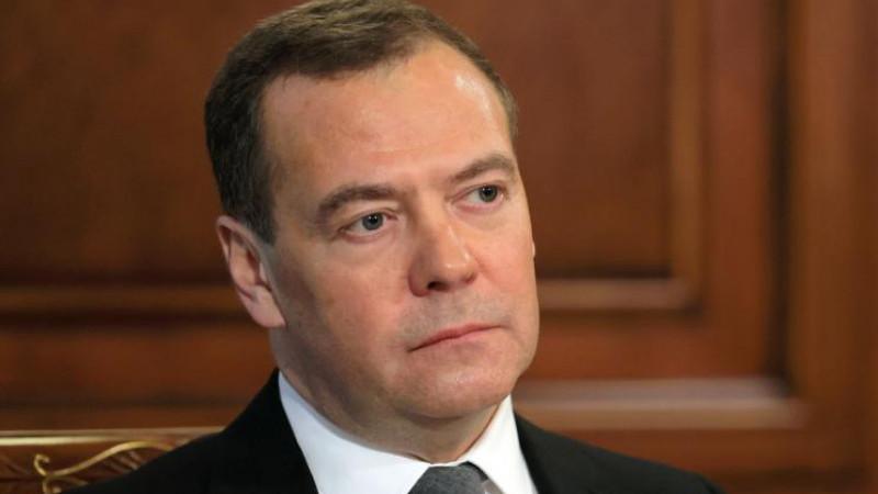 Медведев: в отношении России ввели около 30 тыс. незаконных санкций
