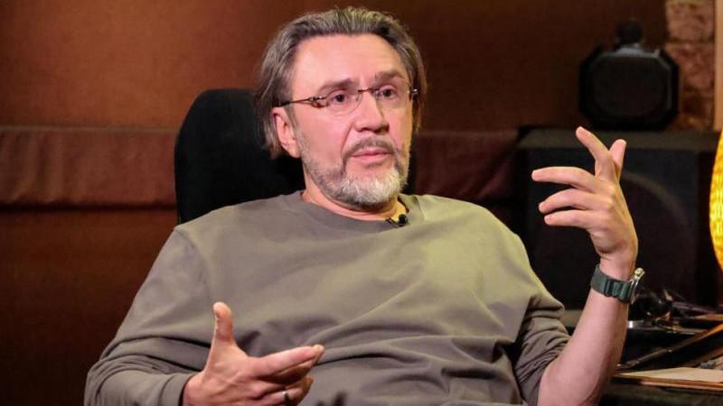 Шнуров предложил ввести изучение нот в школах наравне с азбукой