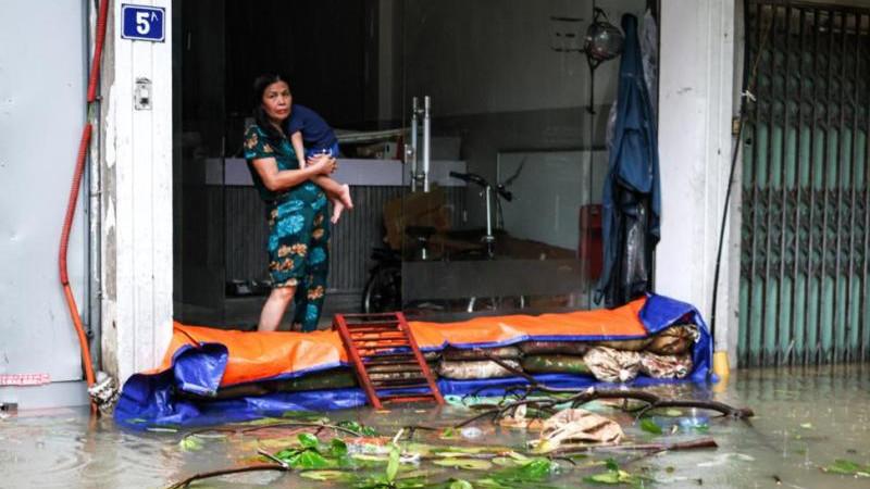 Во Вьетнаме в результате наводнения погибли 14 человек