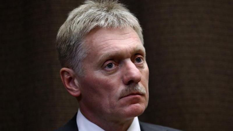 Песков: лидеры РФ и КНР находятся в постоянном контакте