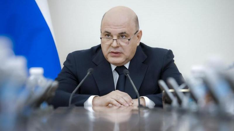 Мишустин поздравил сограждан с Новым годом и Рождеством