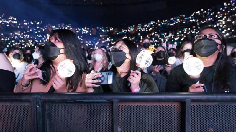 Южнокорейская поп-группа BTS в марте выпустит новый альбом