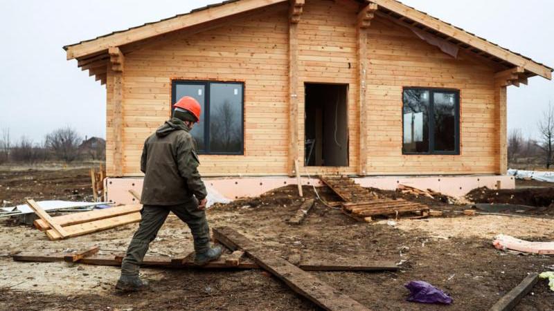 ЛДПР предложила предоставлять гражданам РФ землю для строительства жилья