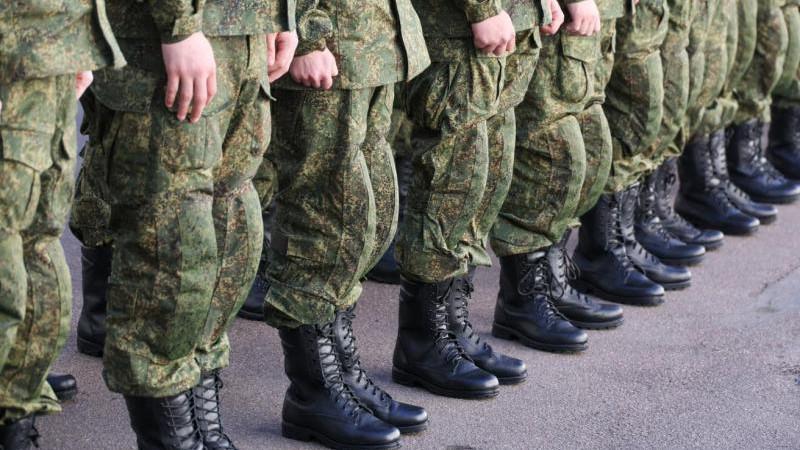 На военную службу в осеннюю кампанию отправятся порядка 120 тыс. призывников