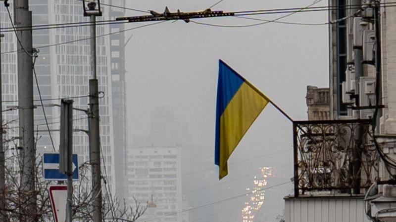 Welt: Украина не сможет продолжать конфликт с Россией без помощи стран Запада