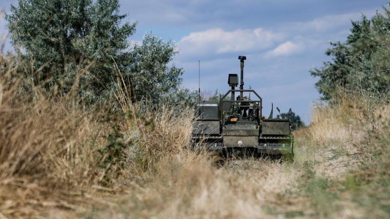 Суточные потери ВСУ в зоне спецоперации составили около 1 435 военных