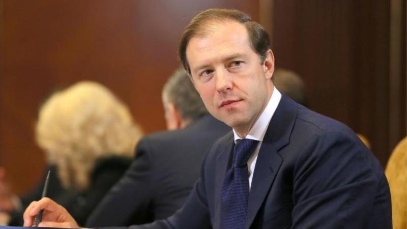 Мантуров заявил о выполнении планов поставок вооружений на 2025 год